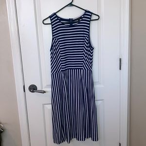 Banana Republic a-line slimming effect dress